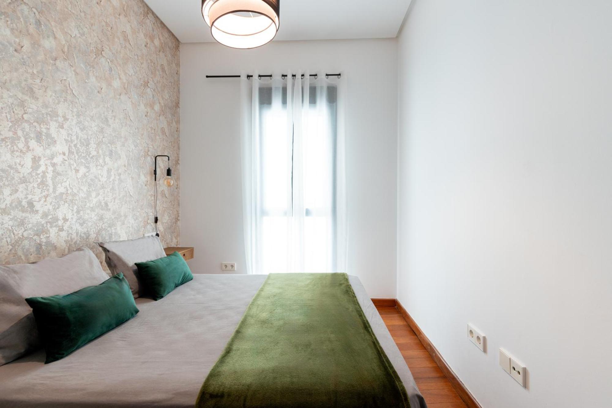 Ry Aparcamiento Incluido Junto A Catedral Ideal Parejas Sevilla Exterior foto